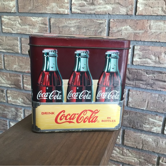 Coca Cola Tin with Handle - Picture 1 of 5